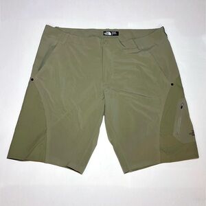 The North Face Men’s Performance Shorts Size 40 Olive Green Nylon Fishing Hiking